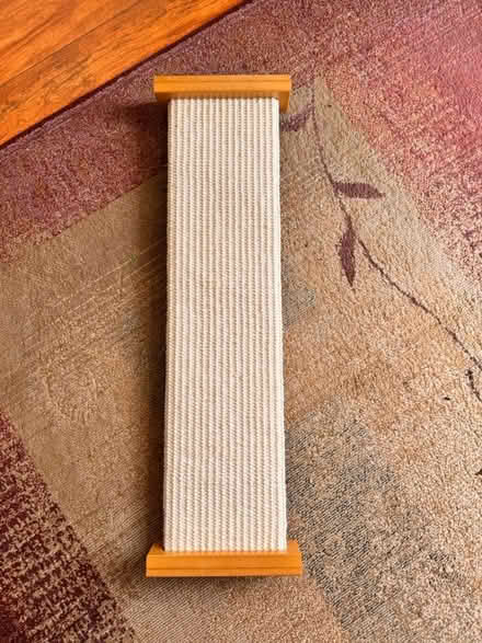 Photo of free Cat scratching thingy (Crofton) #1