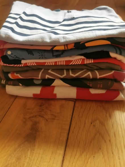 Photo of free Boys t shirt+ socks (Forest Hill) #2