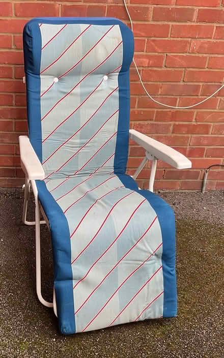 Photo of free Reclining garden chair (Letchworth, SG6) #1