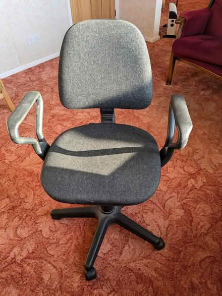 Photo of free office chair (Wirksworth south DE4) #1