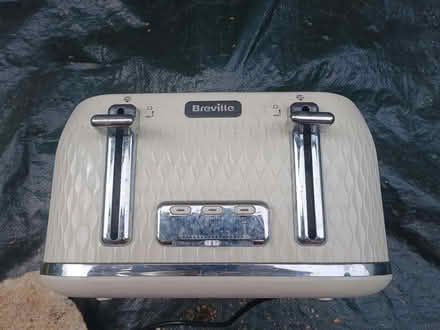 Photo of free Breville toaster (Upton, Poole, BH16) #1