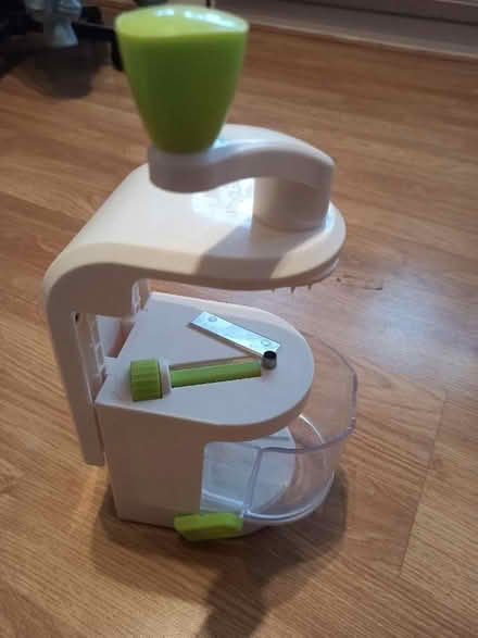 Photo of free Spiralizer (Woking GU22) #2