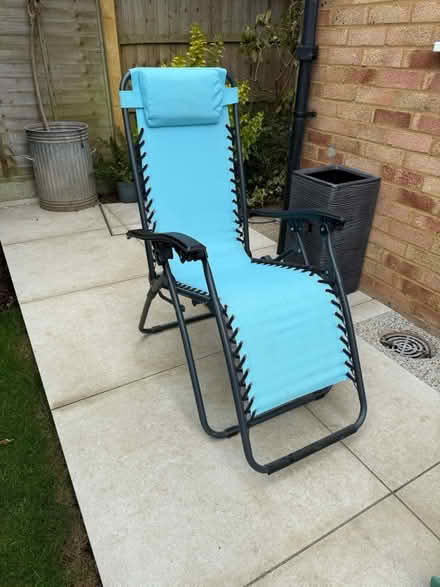 Photo of free Good quality recliner (Arlesey) #1