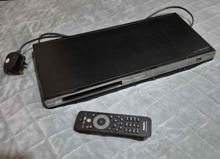 Photo of free Blu-ray player (Longton pr45) #2