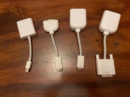 Photo of free Old apple adapters (Reddish SK5) #1