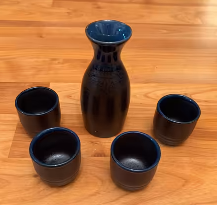 Photo of free Sake set (Oakton) #1