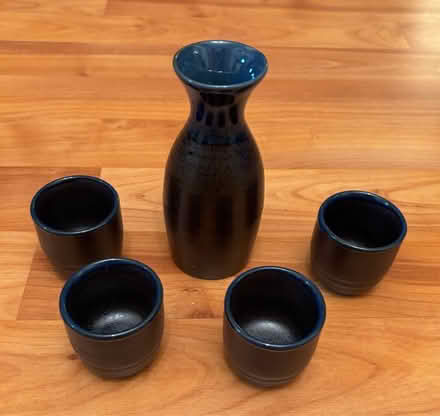Photo of free Sake set (Oakton) #1