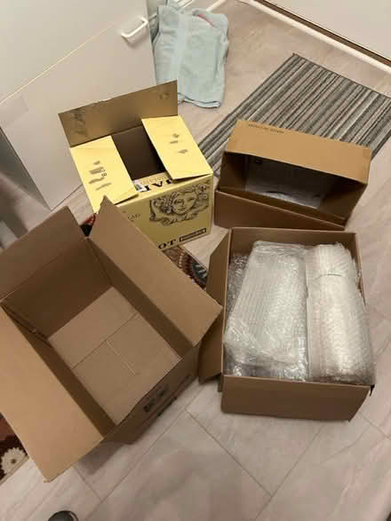 Photo of free Astd moving boxes (North Aurora) #2