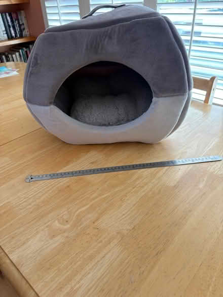 Photo of free Cat cave bed (Downtown Sunnyvale) #3