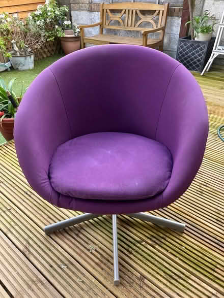 Photo of free Swivel Tub Chair Purple (Swindon Toothill SN5) #2