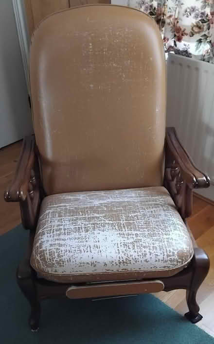 Photo of free Everstyle recliner (Whitehill ST7) #1