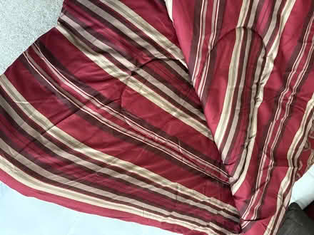 Photo of free Full Size Comforter Set-Like New (Sorich Park) #4