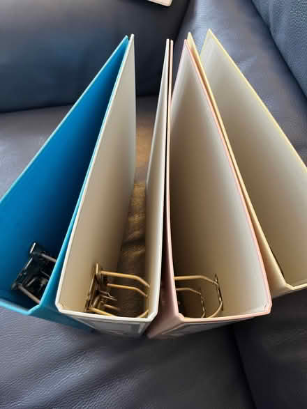 Photo of free New 3 x pastel, 1 x blue ring binders (New Eltham SE9) #3