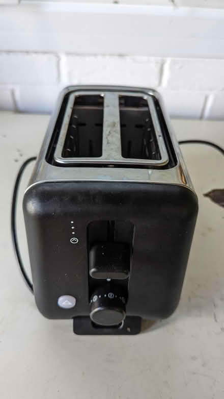 Photo of free Kenwood 2-slice toaster (Malvern Link Top WR14) #2