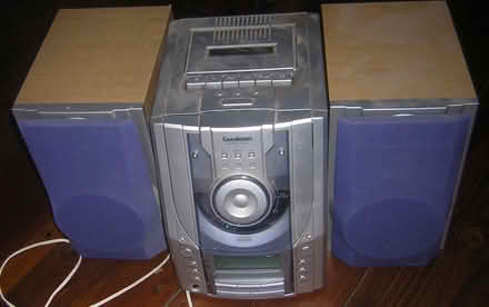 Photo of free smallish hifi (Easton BS5) #1