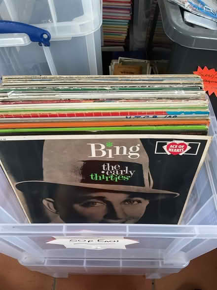 Photo of free LPs Easy Listening etc (RG30 Tilehurst) #2