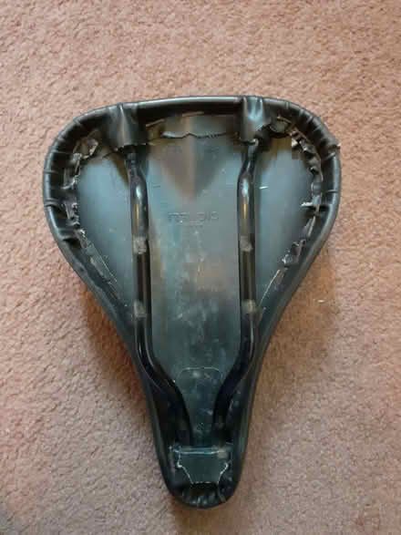 Photo of free Green Frog Children's Bike Saddle size 40-55 (Gledhow LS8) #3