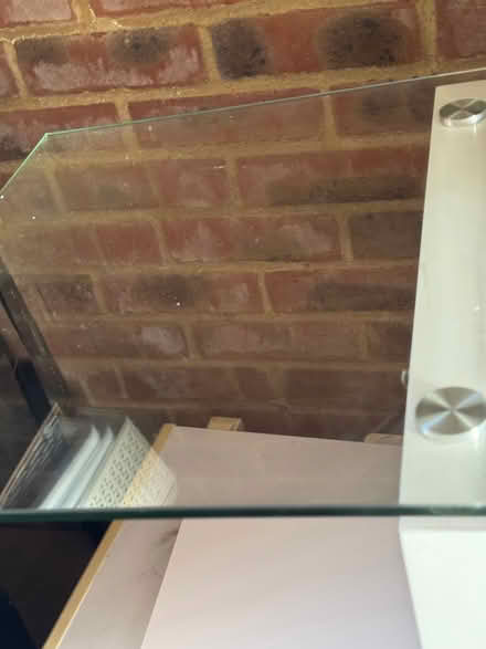 Photo of free White gloss side table (Tunbridge Wells S. TN2) #1
