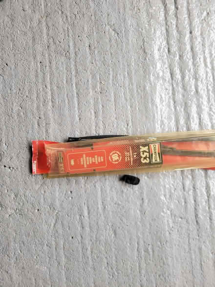 Photo of free 1 x 21" Champion X53 wiper blade & arm (Walton LD8) #1