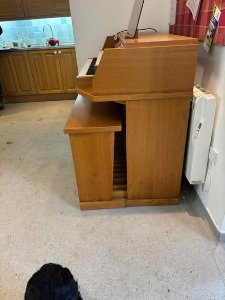 Photo of free Working organ (IP19 Chediston) #1