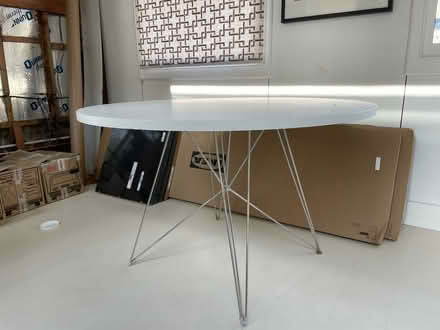 Photo of free Dining table (SE17) #4
