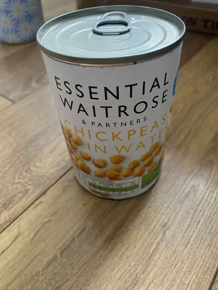Photo of free can of chickpeas (ha28qz) #1
