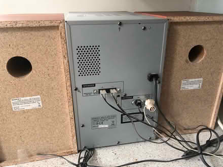 Photo of free Sony Compact mini Hifi system (Cox Green SL6) #4