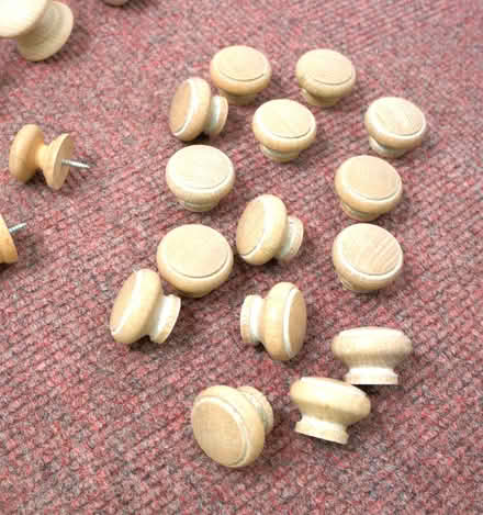 Photo of free Door / drawer knobs 25mm and 45mm diameter natural wood (Burgess Hill RH15) #2