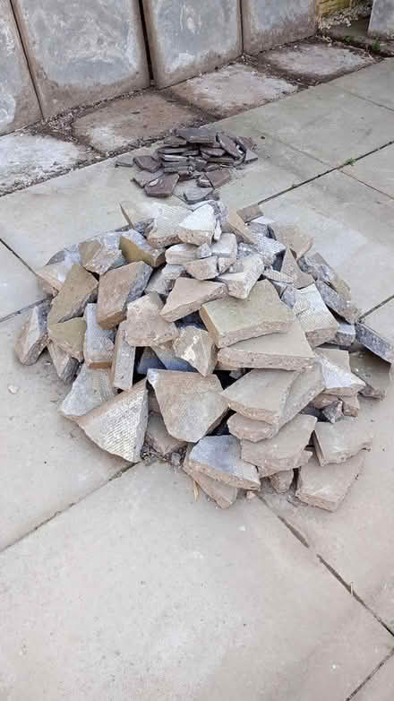 Photo of free rubble/ hardcore (Kingsbury B78) #1