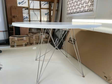 Photo of free Dining table (SE17) #2