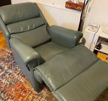 Photo of free Leather recliner (Kirkcaldy KY1) #2