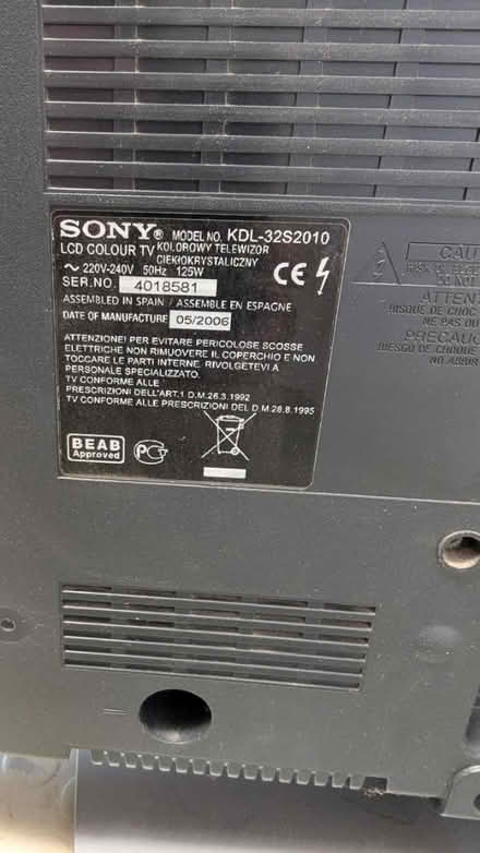 Photo of free Sony Bravia TV 32 inch (King George's Park: SW18 4) #4