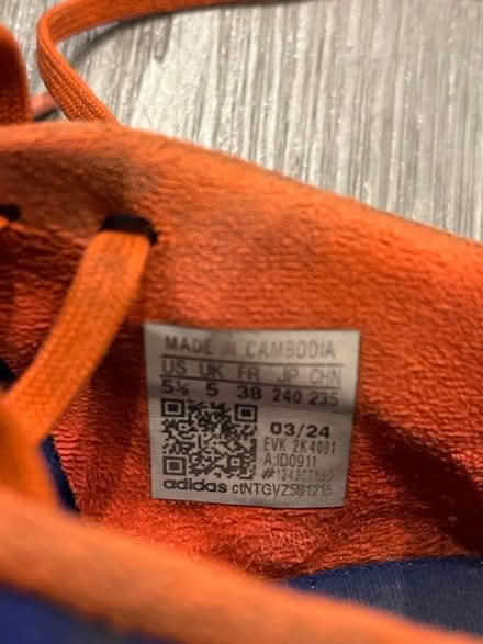 Photo of free Adidas predator football boots size UK 5 (Norbiton KT1) #3