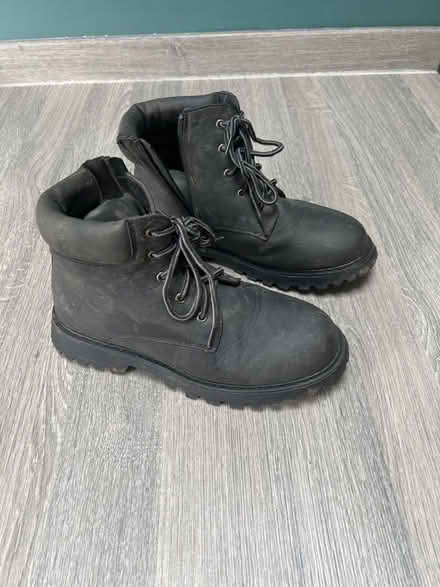 Photo of free Black walking boots. Size 5. Good condition (Southsea PO4) #3