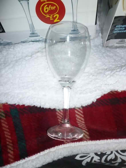 Photo of free Wine Glasses (welling DA16) #2