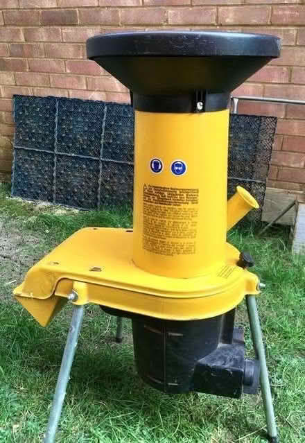 Photo of free AL-KO H1100S Garden Shredder (Woodhall Park SN2) #4