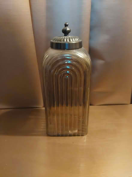 Photo of free Decorative jar (Wybourn S2) #1