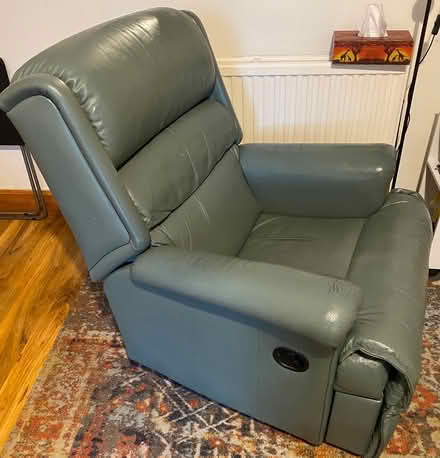 Photo of free Leather recliner (Kirkcaldy KY1) #1