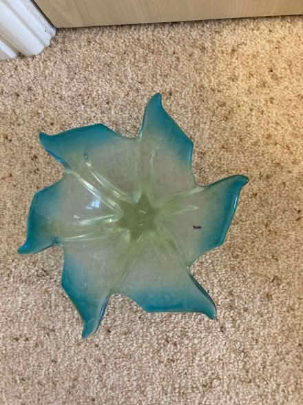 Photo of free Decorative glass dish (Kendal LA9) #1