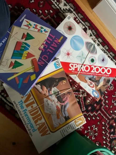 Photo of free Spirograph drawing type games/kids drawing (Craiglockhart EH14) #1