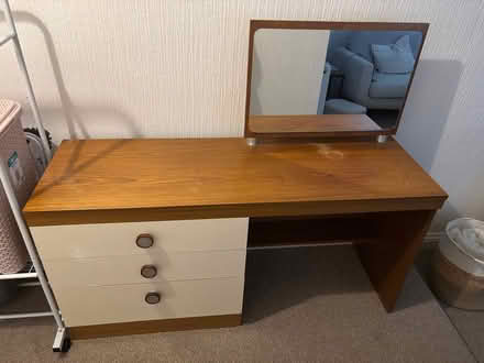 Photo of free Dressing table (Rochford SS4) #4