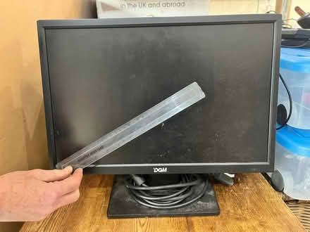 Photo of free Keyboard and monitor (Houndean Bottom BN7) #2