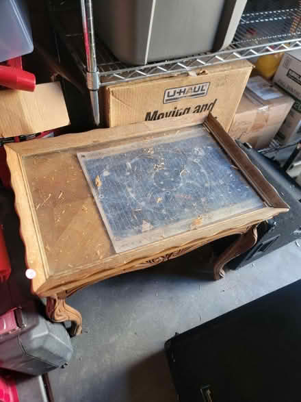 Photo of free Small vintage coffee or side table (North Boulder) #1