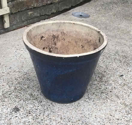 Photo of free Blue garden pot (Starbeck HG1) #1