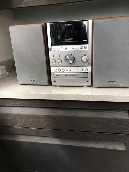 Photo of free Sony Compact mini Hifi system (Cox Green SL6) #2