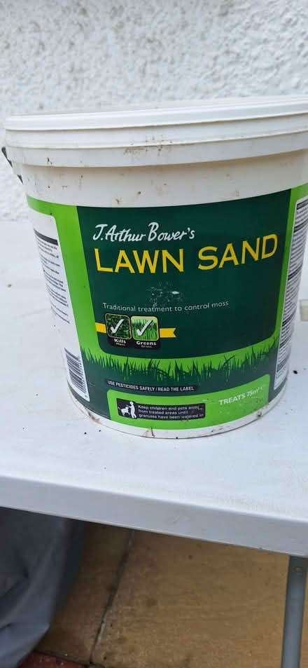 Photo of free Lawn sand (Beulah Hill SW16) #1