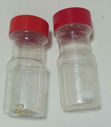 Photo of spice bottles plastic or glass (Mi.& Middlebelt , Inkster Mich) #2