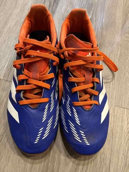 Photo of free Adidas predator football boots size UK 5 (Norbiton KT1) #1