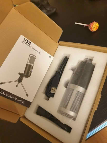 Photo of free USB Mic (Silver st, N18) #1