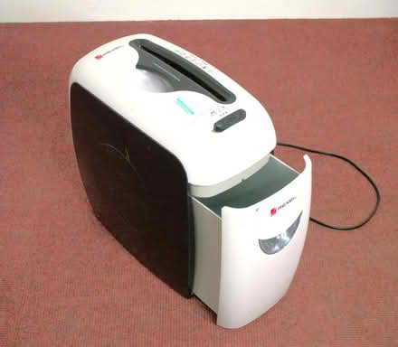 Photo of free Rexel paper shredder in working order, tested (Burgess Hill RH15) #2